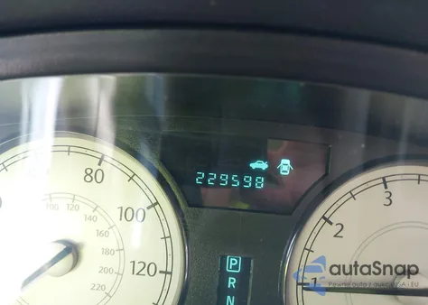 2005 Chrysler 300 Touring from USA, damaged, VIN 2C3JA53G05H525848